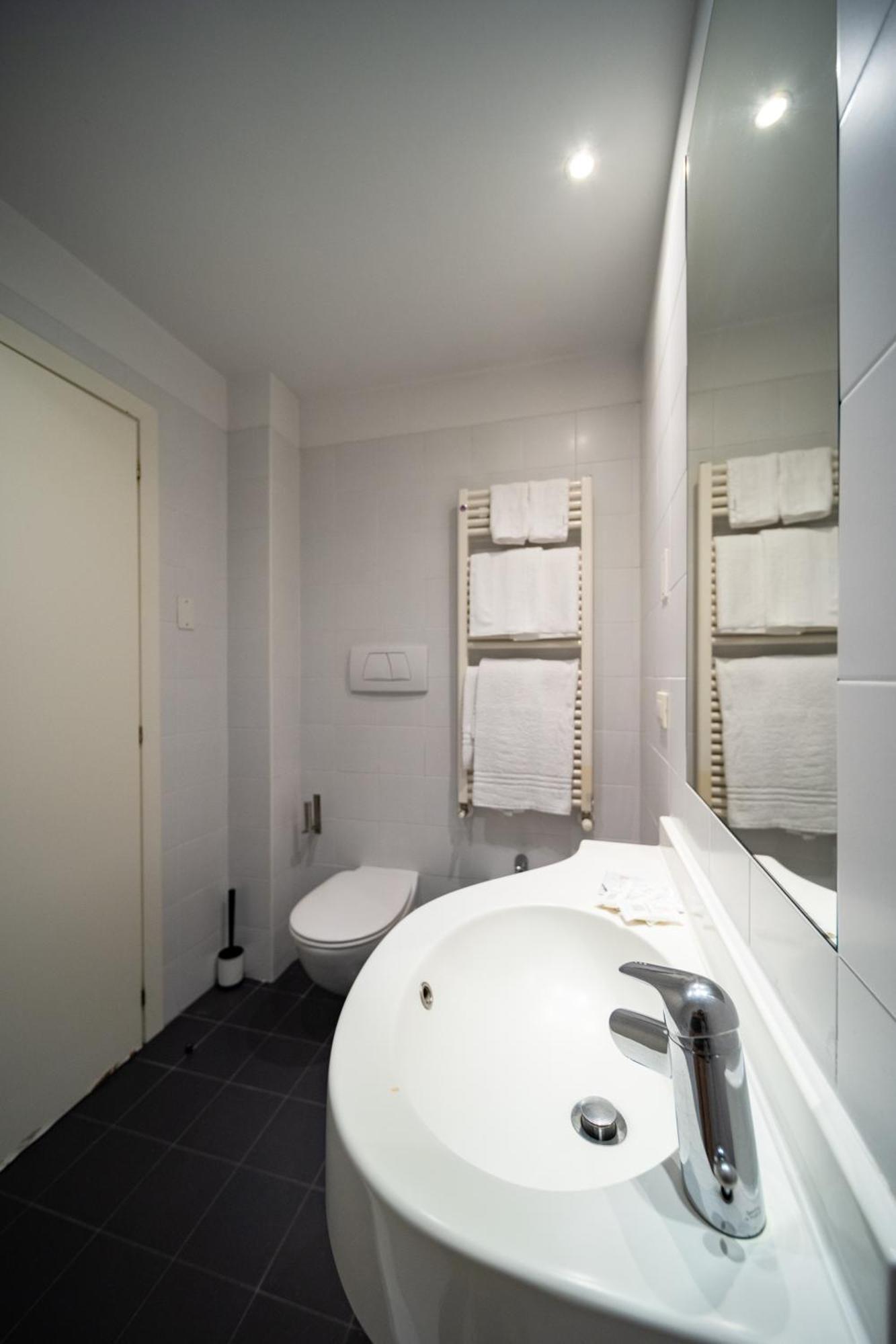 Hotel Trieste Rimini Esterno foto