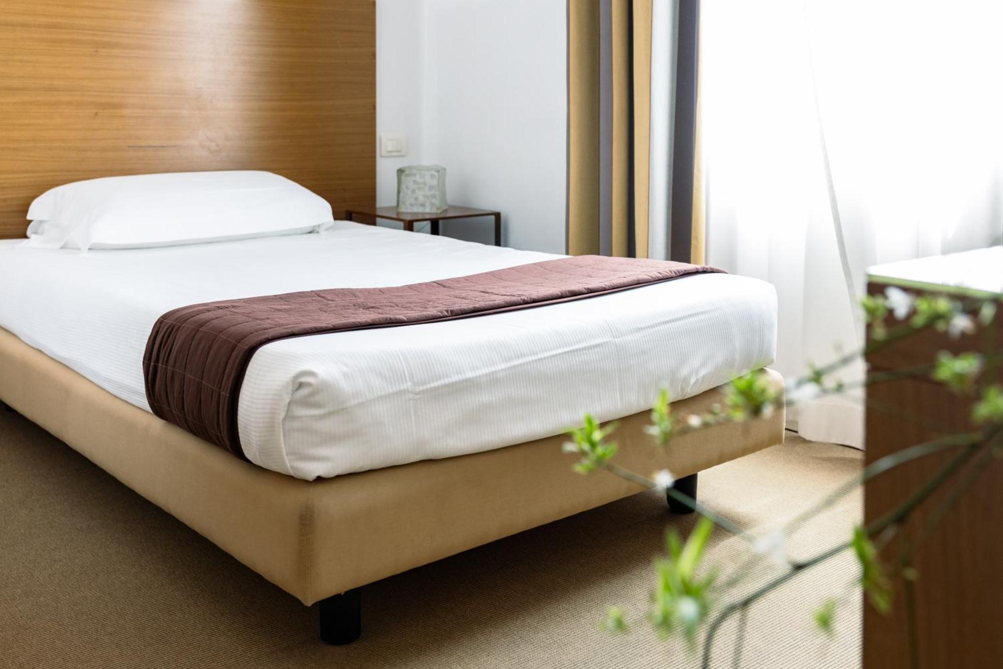 Hotel Trieste Rimini Esterno foto