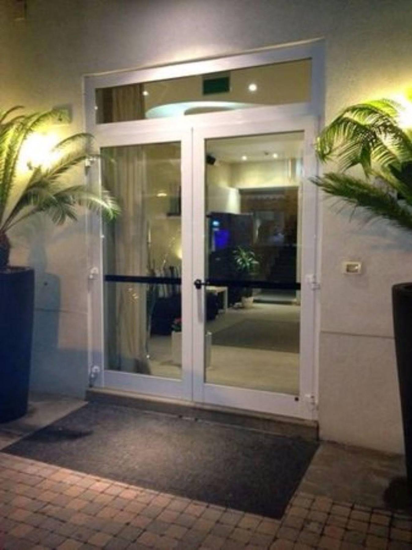 Hotel Trieste Rimini Esterno foto