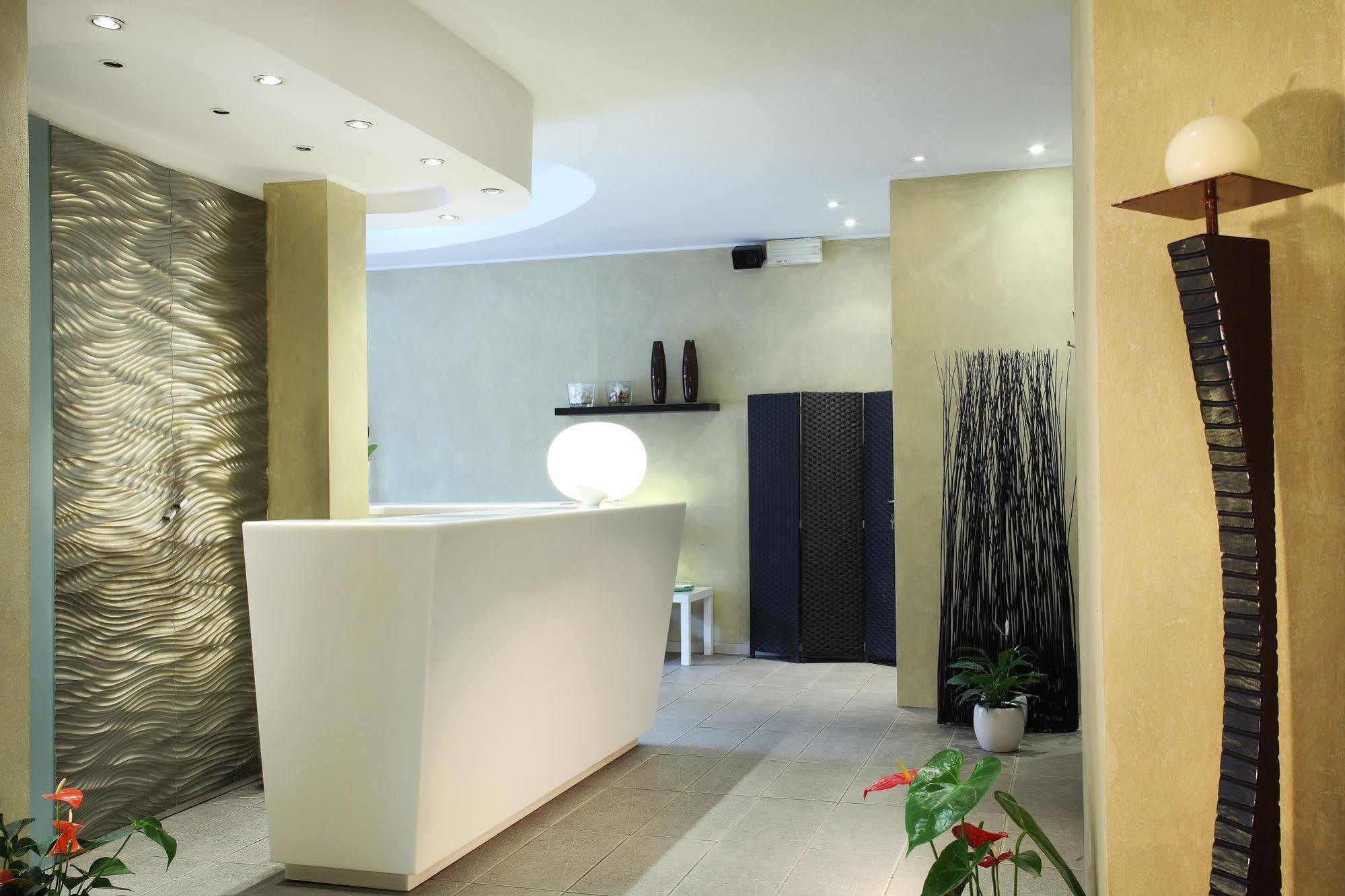 Hotel Trieste Rimini Esterno foto